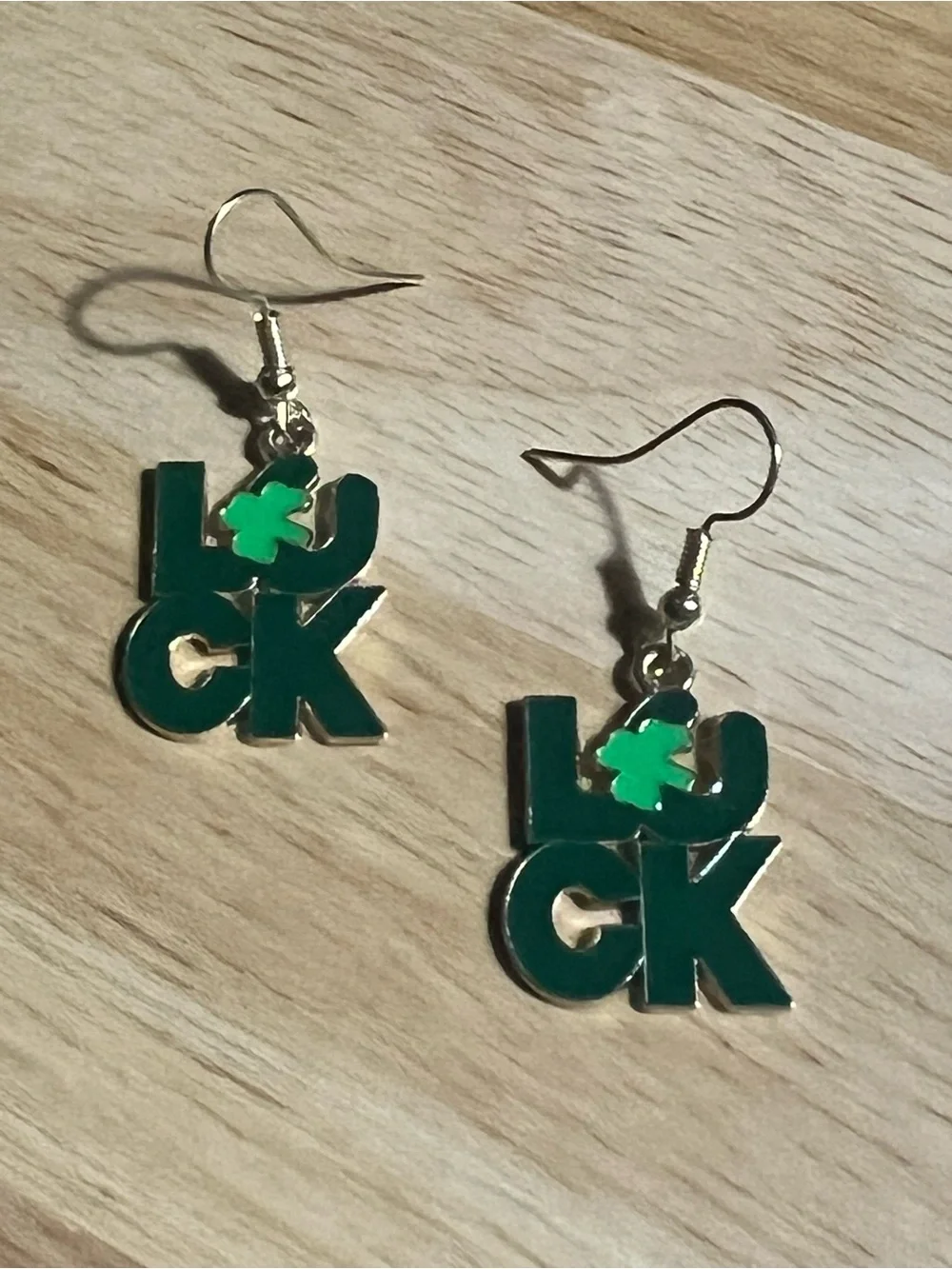 Lucky Green Shamrock Kids Earrings E130